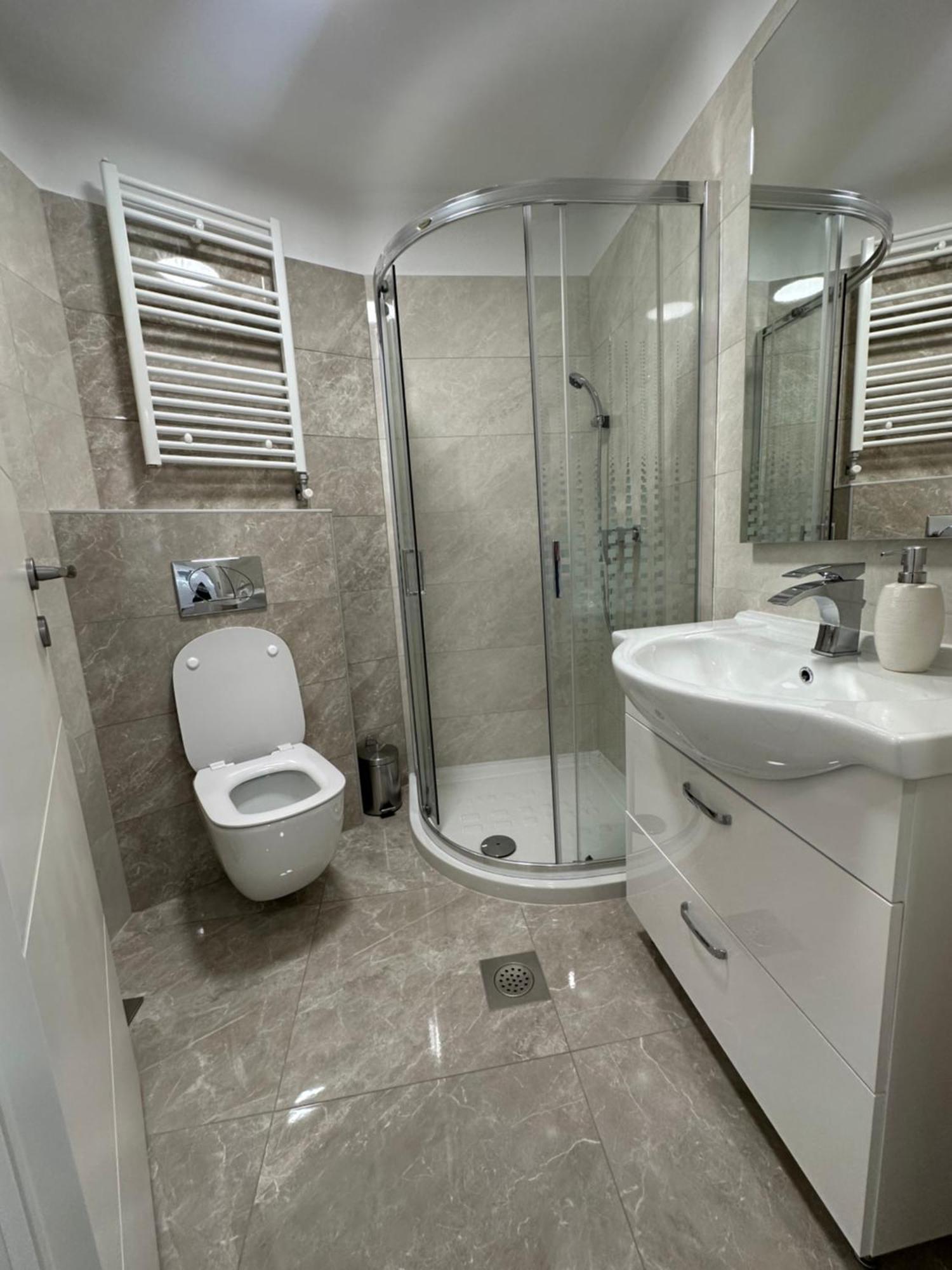 Apartma La Vita Копер Екстериор снимка