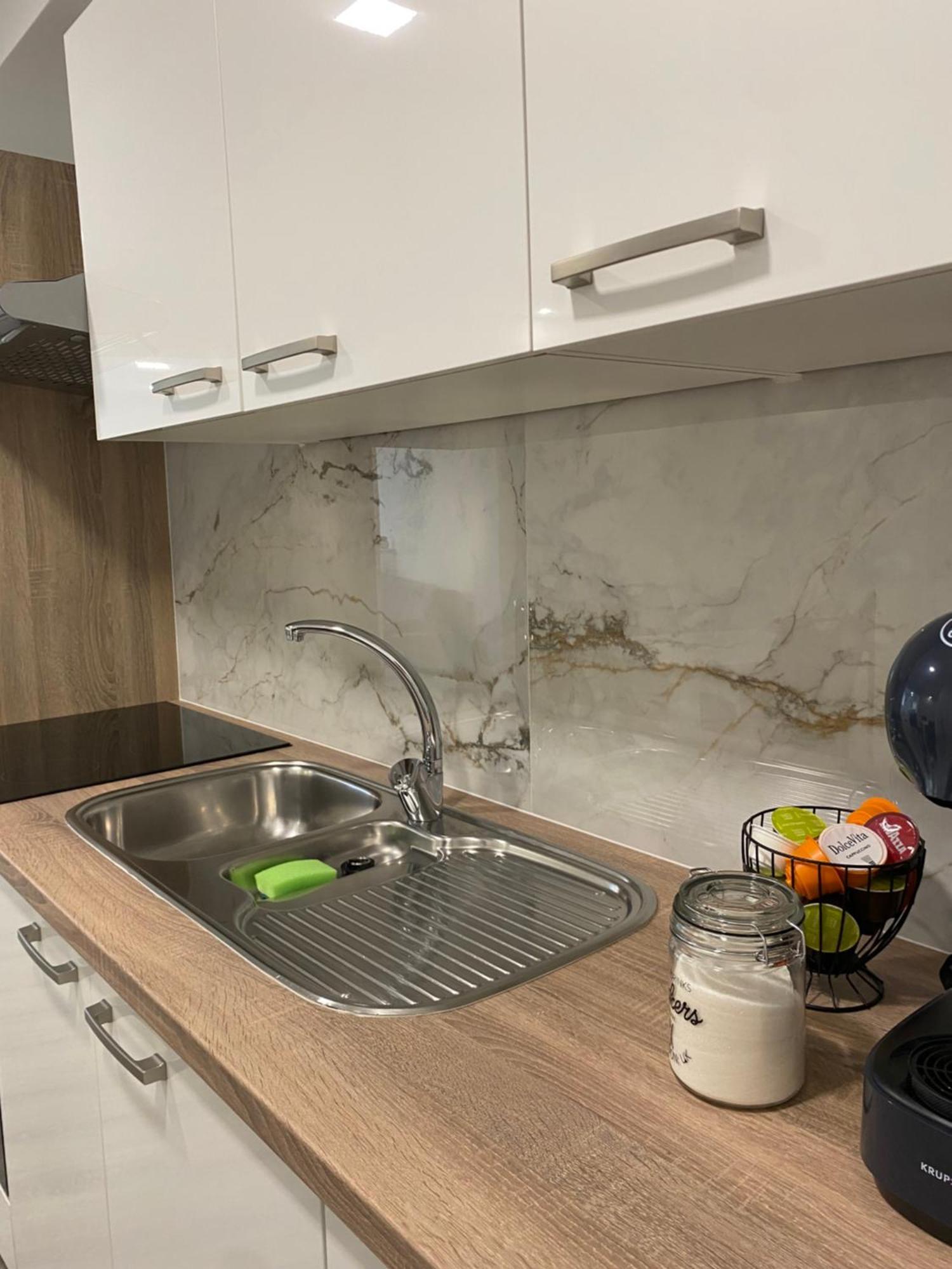 Apartma La Vita Копер Екстериор снимка