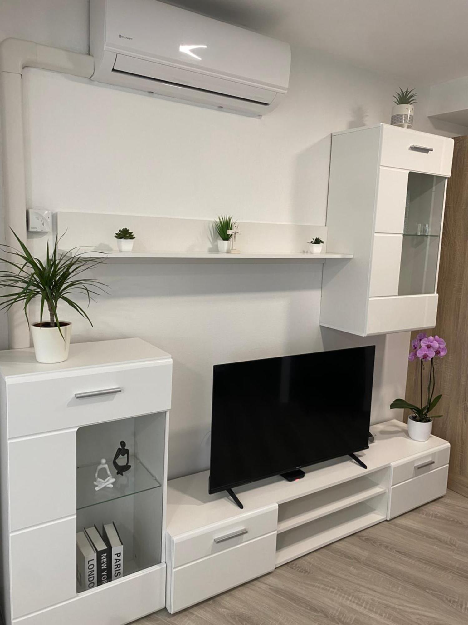 Apartma La Vita Копер Екстериор снимка