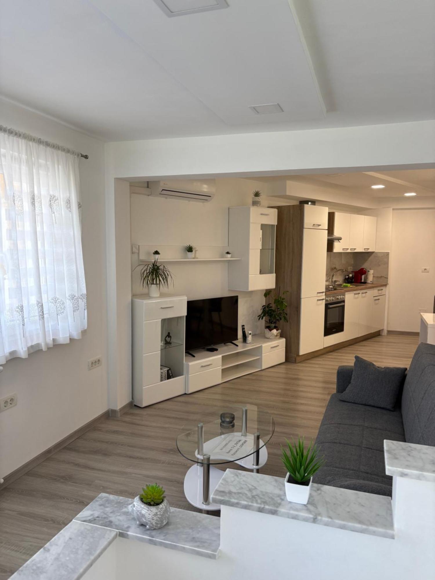 Apartma La Vita Копер Екстериор снимка